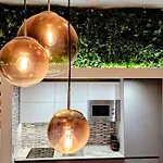 - Stylish, Historic, Luxury Appartement