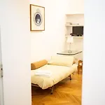 The Moscova Gallery House * Milan