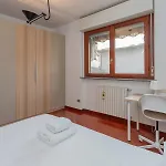شقة Metro 4 Spacious And Bright Three-room *