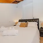 아파트 Bnbest Tricolore 6 Pax 140 Sqm *