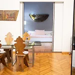 The Moscova Gallery House * Milan