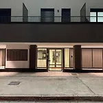 Luxury - Metropolitana M4- San Babila -stadio San Siro - Duomo - Aeroporto Linate - Castello Sforzesco