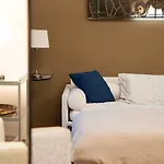 Apartment The Moscova Gallery House Milan