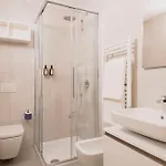 شقة فندقية Relstay - De Angeli 4*