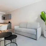 Relstay - De Angeli شقة فندقية 4*