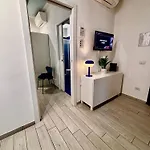 Habesha Flats - A Quiet Retreat Just Steps From The Metro M1 شقة