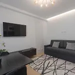 Royal Luxury P.zza Della Repubblica Ξενοδοχείο με διαμερίσματα Μιλάνο