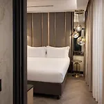 Hotel The Unique Brera 4*