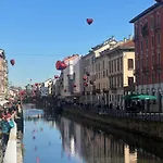 Callmehome - Navigli - Authentic Milanese * מילאנו