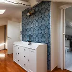 Appartement Youhosty - Piero Della Francesca 68 Milaan