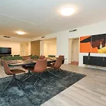Absolute Luxury Home, 15 Minutes Walk San Siro Apartment *