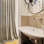 Lejlighed Hostmate - - Farini's Charm - Isola *