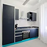 Stayeasy Filzi41 - 2 Bedrooms 2 Baths - Station *