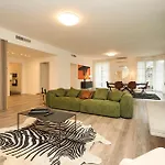 Absolute Luxury Home, 15 Minutes Walk San Siro * Mailand