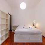 Vetra - Luminoso Vicino Al Duomo Apartment