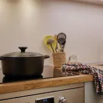 Hostmate - - Farini's Charm - Isola Lejlighed *