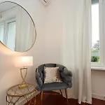 Apartment Absolute Luxury Home, 15 Minutes Walk San Siro Mailand