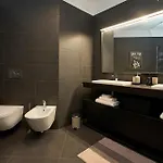 Apartment Absolute Luxury Home, 15 Minutes Walk San Siro