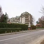 Absolute Luxury Home, 15 Minutes Walk San Siro Apartment Mailand