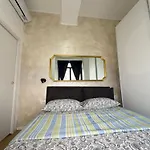 Stardust Padre Giuliani Apartmán