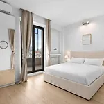Dreaming With Parking L15 * Milán