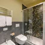 Royal Luxury P.zza Della Repubblica 3* Milan