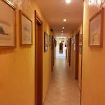 Arco Romana