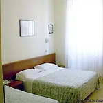Отель Siro