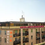 Arco Romana Hotel 3*