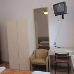 Emmy * Milánó