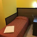 Salus Hotel