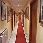 Hotel Arco Romana