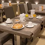 Otel Mistral