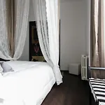 Ξενοδοχείο με διαμερίσματα Dei Mercanti Μιλάνο