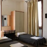 Alba Hotel *