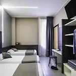 ホテル イビス スタイルズ チェントロ 3*