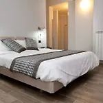 مينيغينو الفندقية شقة فندقية 4*