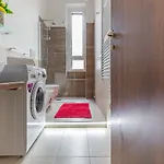 Alessia's Flat- Affori 3 *