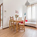 Apartment Alessia's Flat- Affori 3