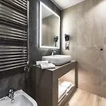 Hotel Just 4*