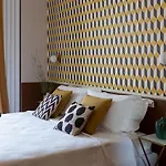 Zebra Naviglio بيت ضيافة