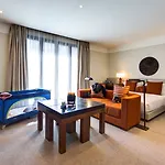 Milan Suite Hotel 4* Milán