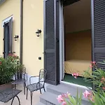 Charly Hotel