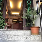 La Caravella 2* Milan