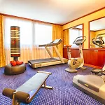 Leonardo Center Hotel 4*