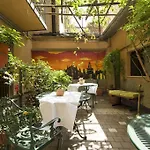 Carrobbio Ξενοδοχείο 4*
