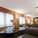 ホテル Century 4*