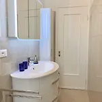 Roomy Milan