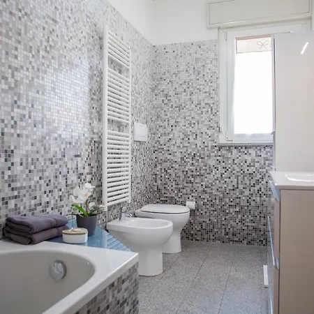 Zona Isola Stazione Garibaldi 6pax-wifi 밀라노