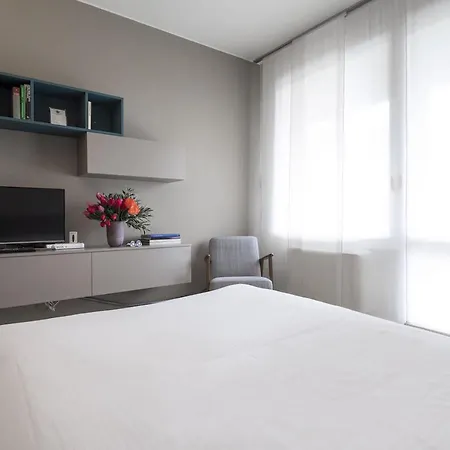 Appartement Contempora - Elvezia 8 - E14 *